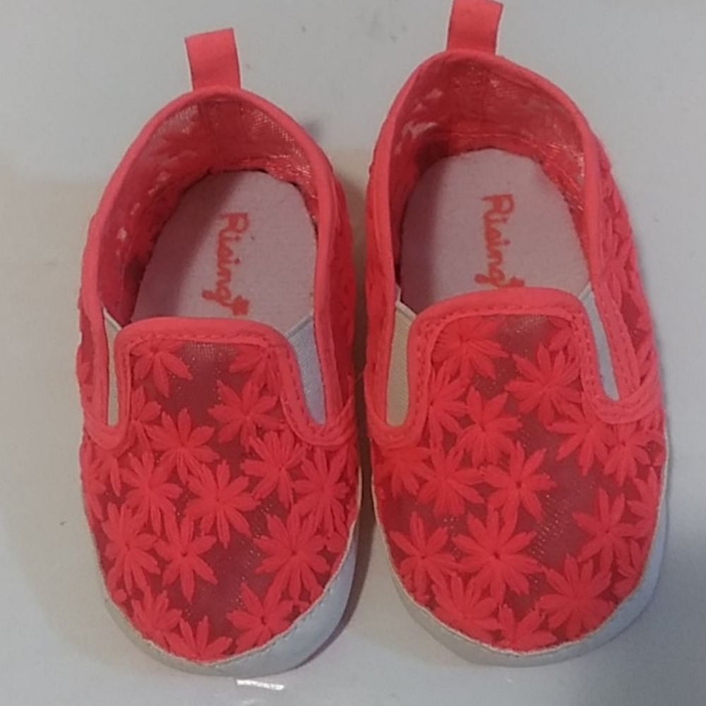 Rising Star Infant Shoes Size 3